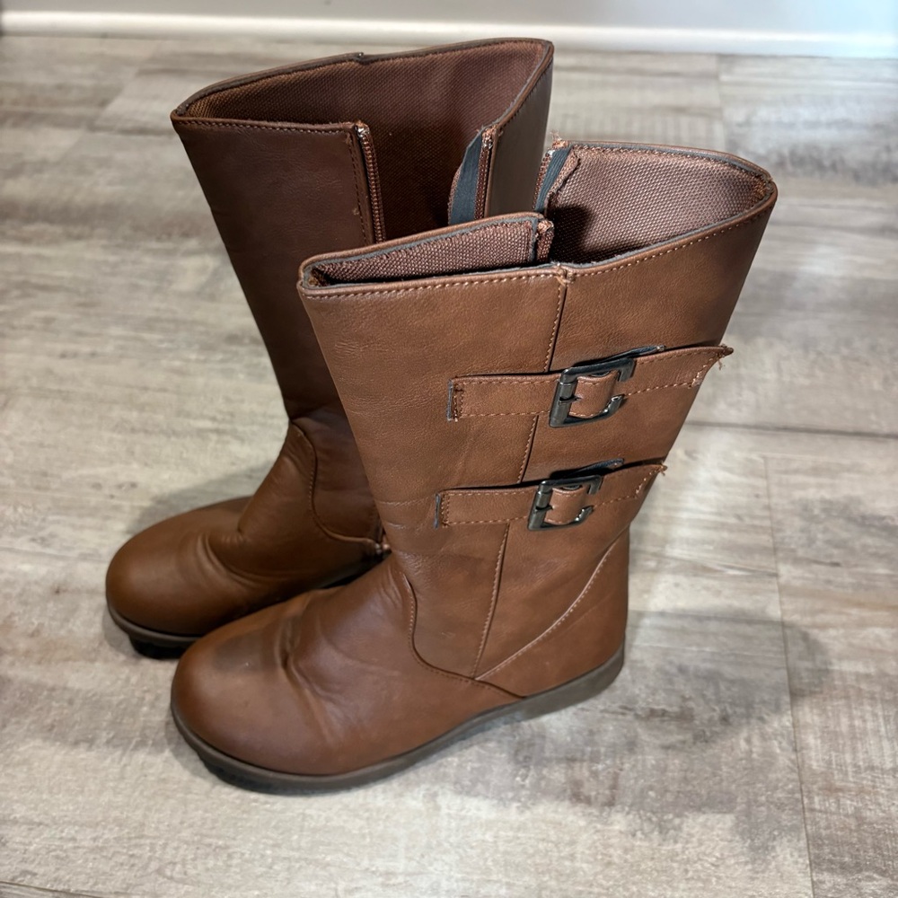 Girls Tall Brown Boots Size 2